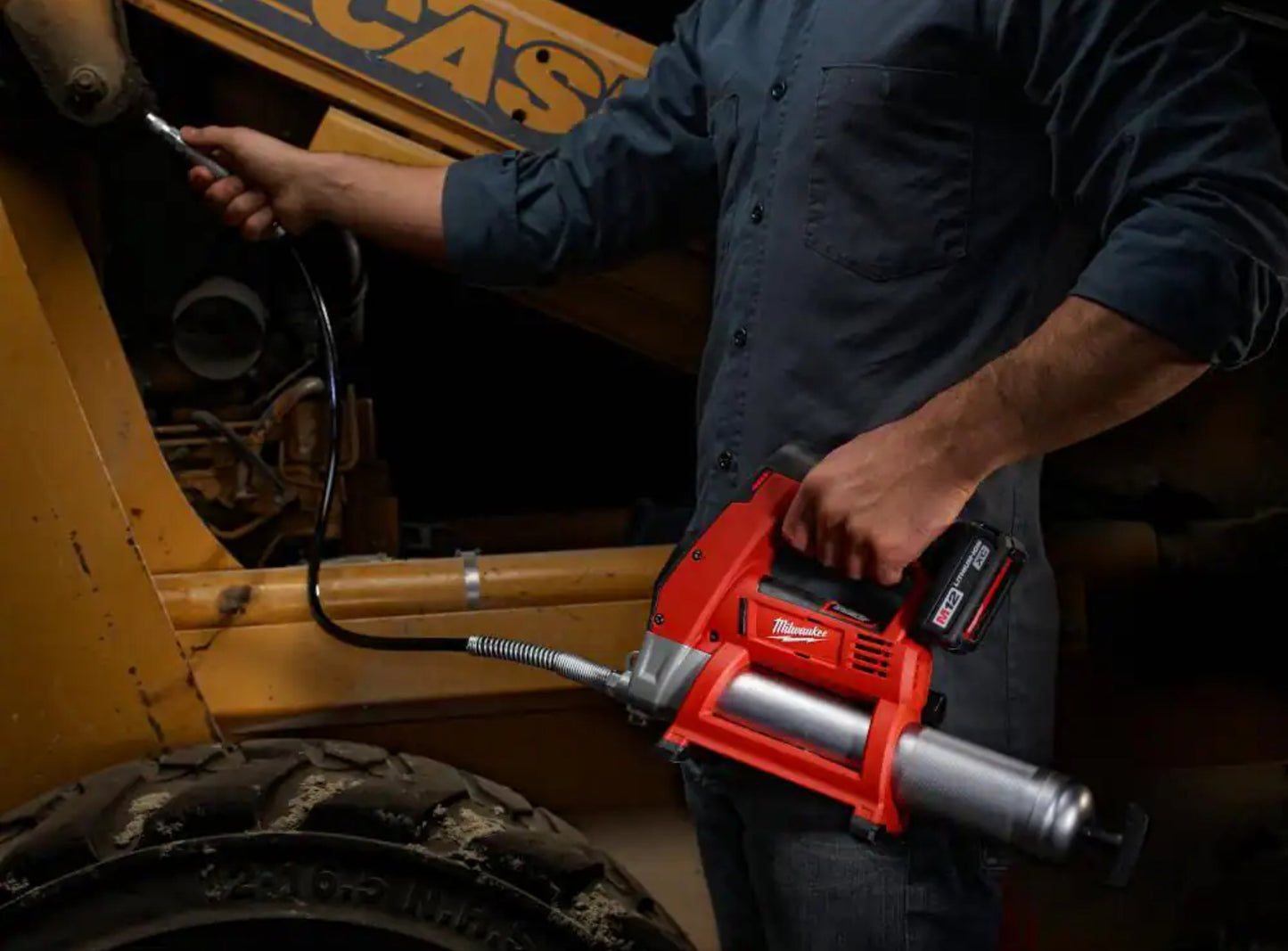 M12 Grease Gun (Tool-Only)